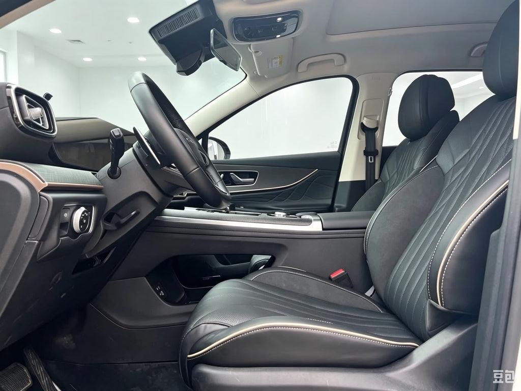 Chery Tiggo 9 2023  2.0T Dual Clutch 2WD Prestige Edition 5-Seater