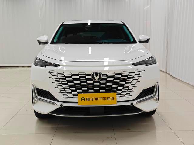 Changan Uni K 2024 2.0T Elegant Edition