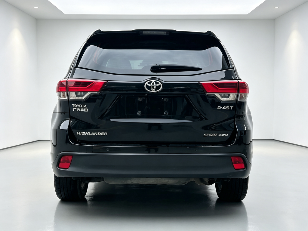 Toyota Highlander 2018 2.0T 4WD Luxury Edition 7-Seater China V