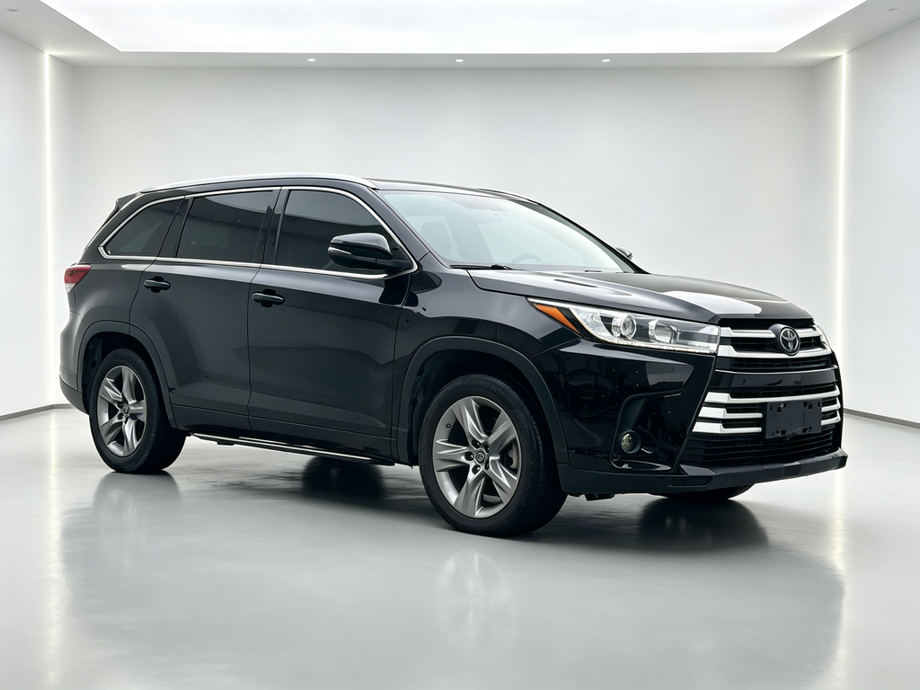 Toyota Highlander 2018 2.0T 4WD Luxury Edition 7-Seater China V