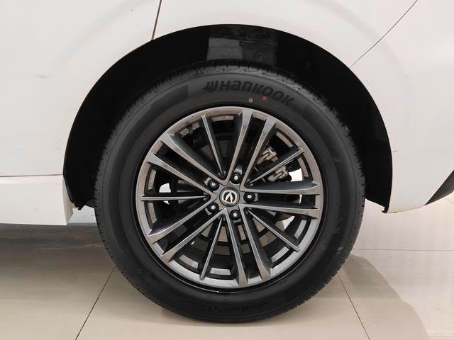 Changan Uni K 2024 2.0T Elegant Edition